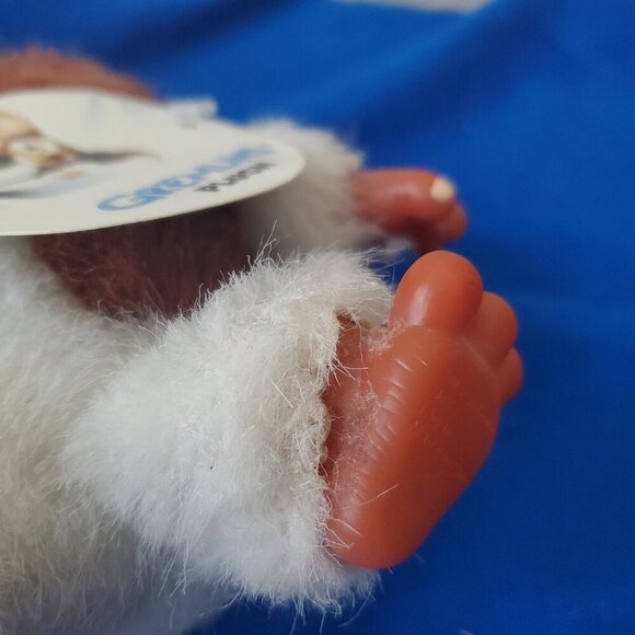 NECA VTG Neca Gremlins Gizmo Plush Hard Plastic Head Ears and Feet 6 inches - Picture 8 of 8